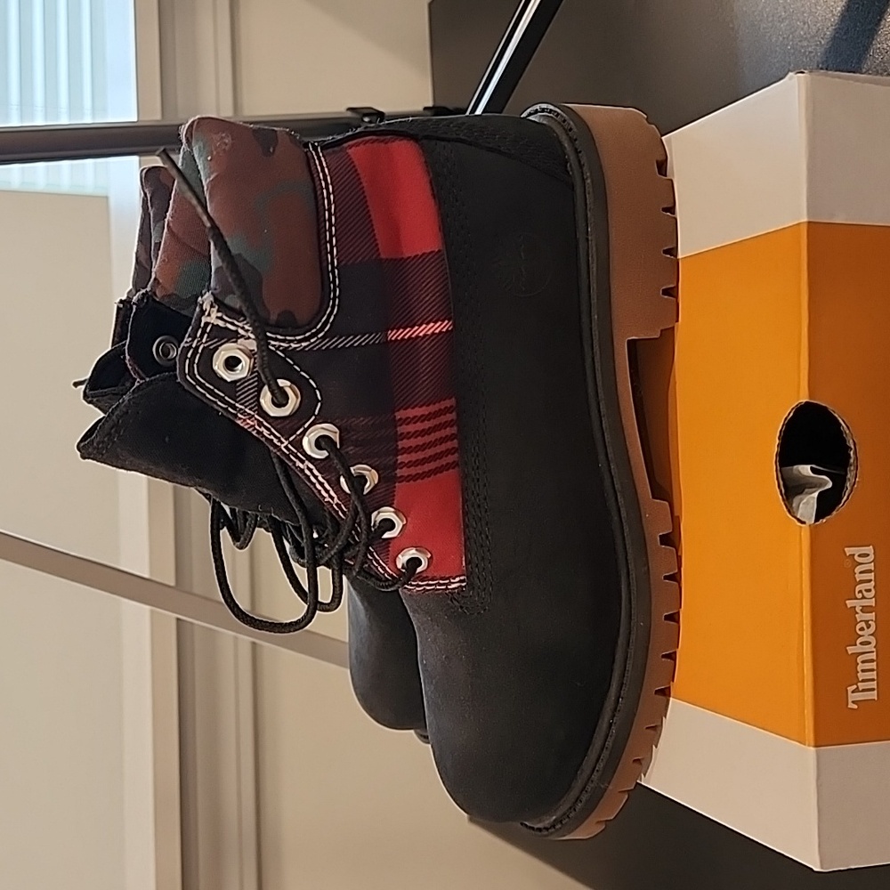 Black Timberland Boots